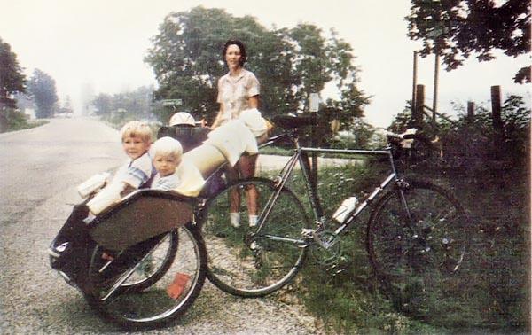 Mom and the boys at a roadside stop during the Palmer family biking vacation. As you can see, Ben and Jon are still pretty refreshed in their "Bugger."